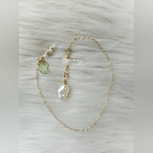 Gemstone & Pearl BOOKMARK - Picture 1 of 2